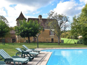 Holiday Home in Besse with Swimming Pool